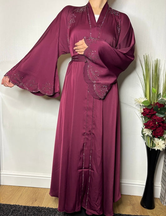 THE SELENA ABAYA