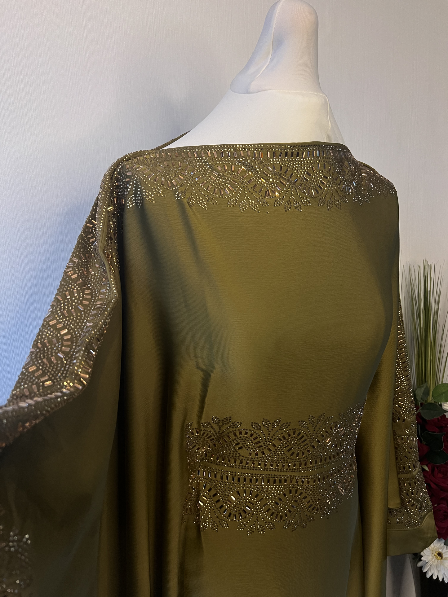 THE AYAH ABAYA